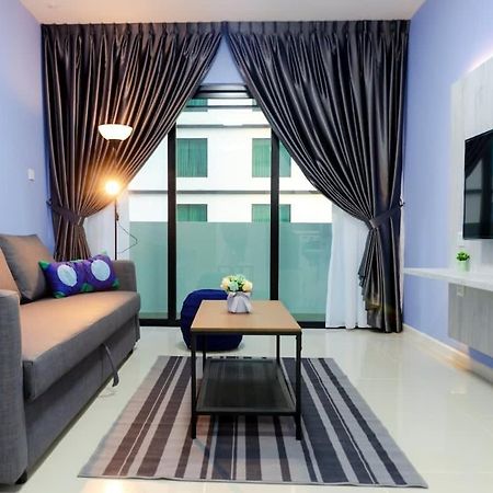 Cozy & High Floor Suite In Suasana Jb 15, Views Джохор Бахру Екстериор снимка