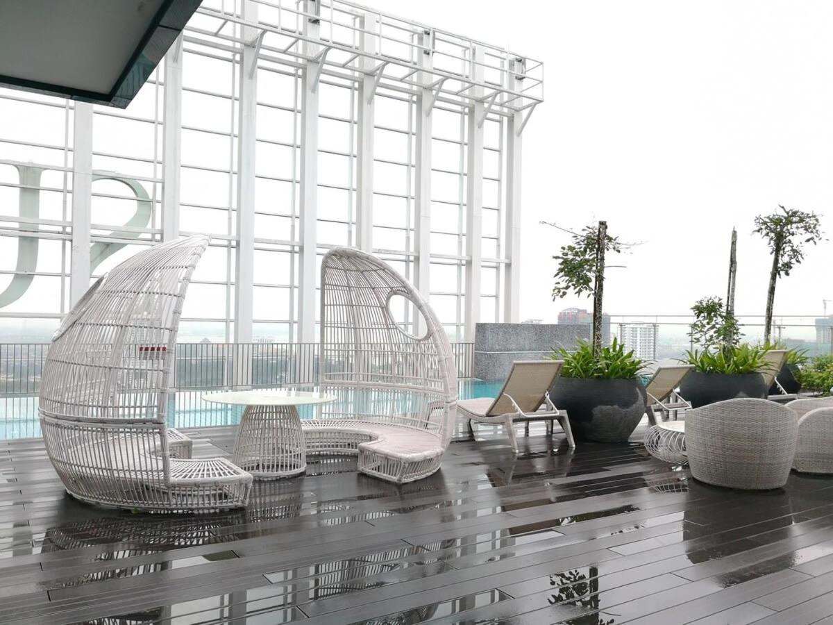 Cozy & High Floor Suite In Suasana Jb 15, Views Джохор Бахру Екстериор снимка