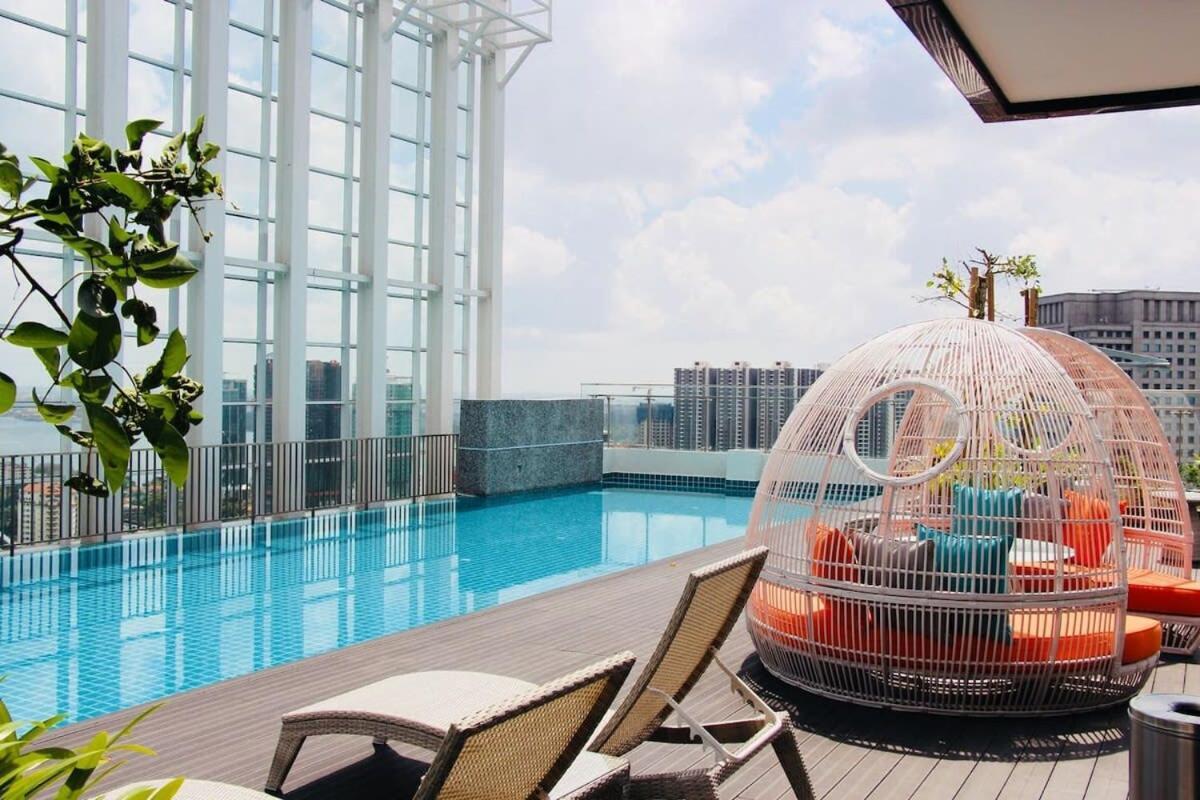 Cozy & High Floor Suite In Suasana Jb 15, Views Джохор Бахру Екстериор снимка